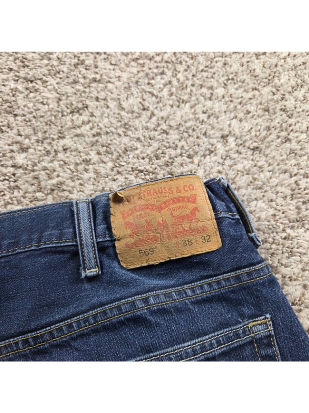 Levi's 569 Jeans Mens 38x32 Blue Loose Fit Straight Dark Wash Denim - Picture 6 of 7